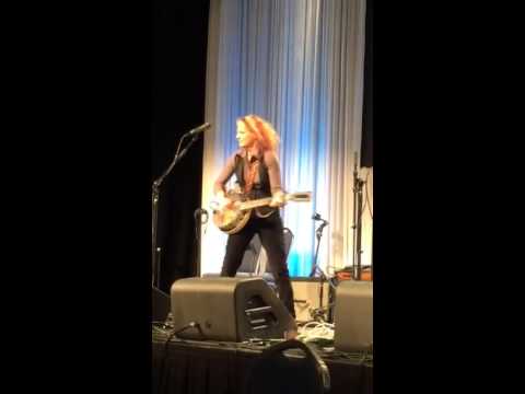 Janet Robin All Star Guitar Night at NAMM 2015