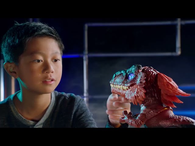 Vídeo relacionado con Figura Articulada Dinosaurio Jurassic World Uncaged en Llamas con Sonido