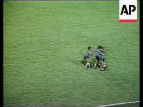 Gremio of Brazil advance to the second round of the tournament defeating River Plate of Argentina