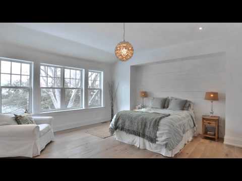 386 Sandhurst Drive, Oakville