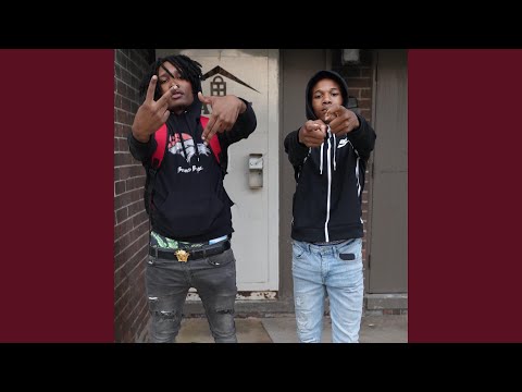 It Get Risky (feat. LiL Henn)