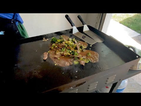 BEEF AND BROCCOLI STIR FRY ON THE BLACKSTONE GRIDDLE |...