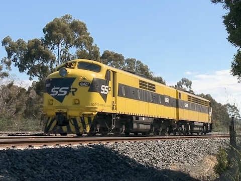 ARTC Ballast Train with SSR locomotives - Streamlined EMD diesels  locomotives Part 6 - PoathTV