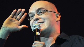 Philippe Geubels Made In Belgium De legendarische cabaretier is weer terug en slaat hard toe met