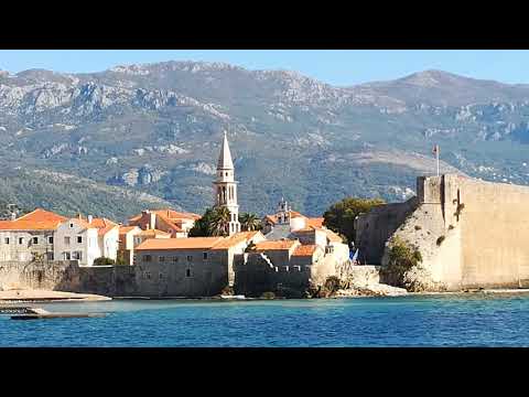 Strand und Altstadt von Budva (Montenegro 2021)