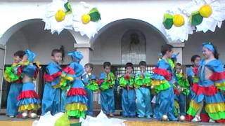 Fin de Curso 02 Tres gotas de agua bendita