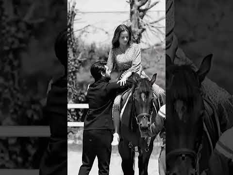 kuş gibi aldı kucakladı 🙈🐥 #barişbaktaş #yağmuryüksel #dilanbaran #kançiçekleri