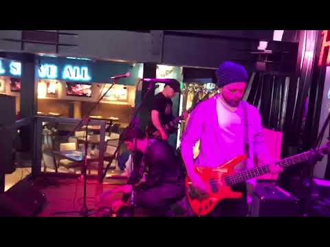 Lobo Suelto Ushuaia Prueba de Sonido (Hard Rock Café)