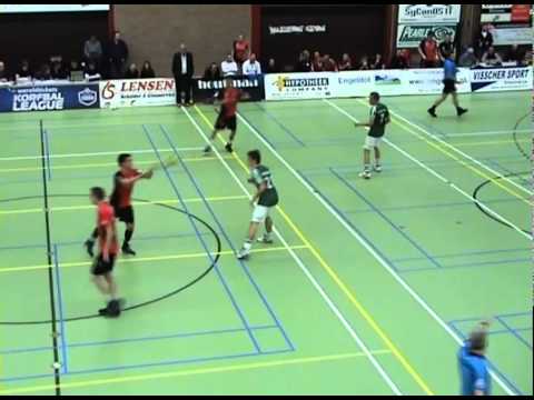 DOS'46 Engeldot 1 - DVO 1 - Laatste 5 minuten speeltijd. Begint met de stand van 17-20 voor DVO.