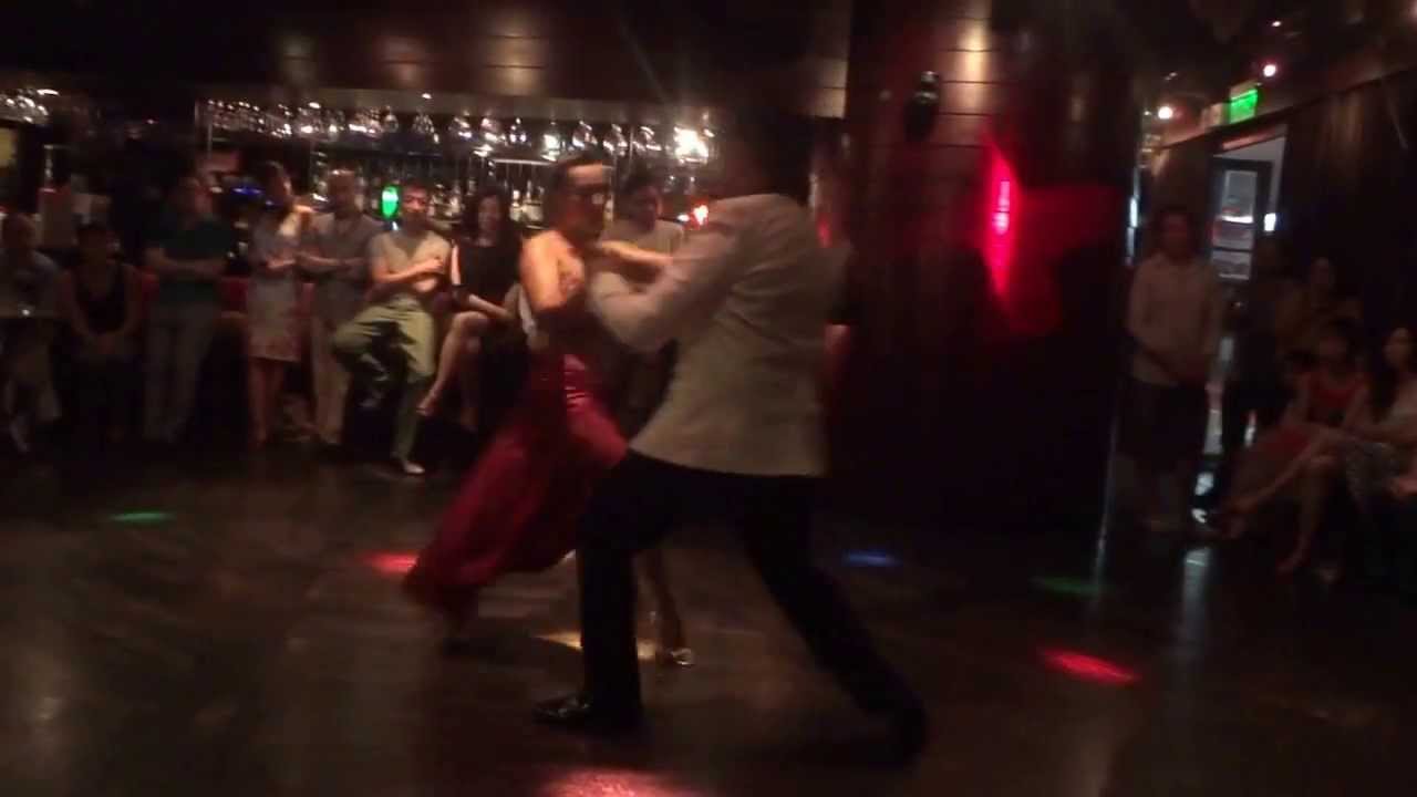 Hong Kong - Tango - Isabel Costa e Nelson Pinto