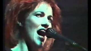 1987 -  Roxette - Secrets That She Keeps