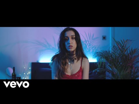 Caitlyn Scarlett - Happy When