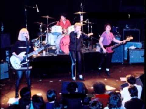 Go Go's - Johnny Are You Queer (Mabuhay Gardens, San Francisco, CA, 08-1979)