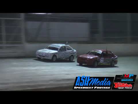 Junior Sedans: Erik Wallace Crash - Darwin Speedway