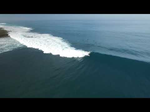 Drone footage of solid waves at Afulu