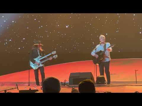 I’M NOT IN LOVE - Graham Gouldman and Ron “Bumblefoot” Thal - Starmus VI