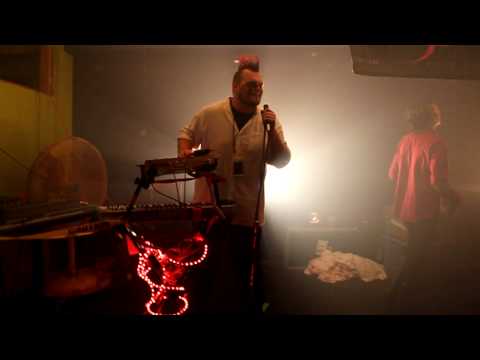 VIRUS FILTER intro Dancefloor Whore