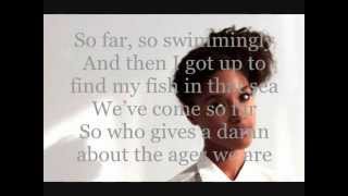 Lianne la Havas - Age + Lyrics on screen