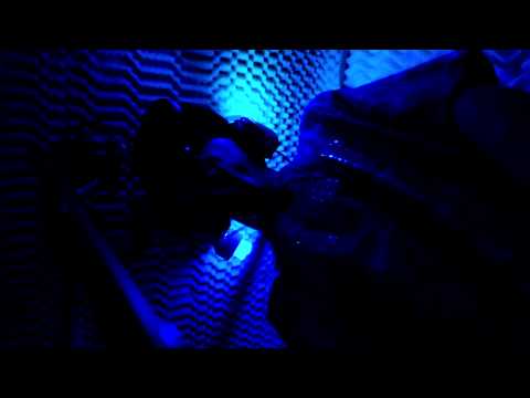 THE KID - POP-A-BOTTLE (OFFICIAL MUSIC VIDEO)