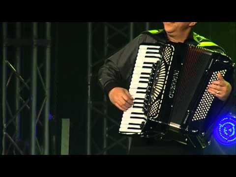 Grupa Dzumbus - Solza za tebe Folk Fest Rosa 2010