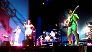 Monsieur Periné (Ibagué) - Turquesa Menina