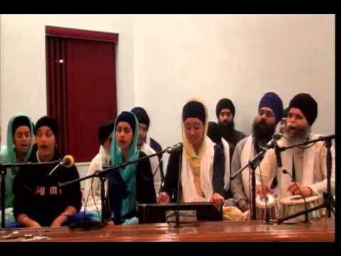 002 Windsor Raensabaayee Keertan Sep.2013 B. Tuvraen Kaur Jee TO