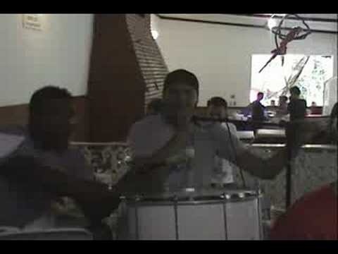 Cutuco na coruja - Agamamou por Léo Calix