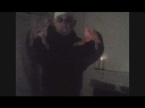 Shadow Of The Vampire - Horror Movie Review - at AlwaysAround.net