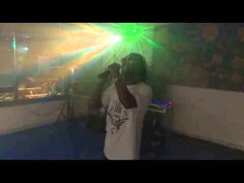 Censi-K-Trice & DJ COOLY Freestyle (délire fin de soirée)