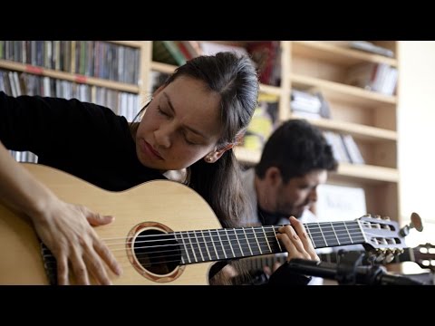 Rodrigo y Gabriela: NPR Music Tiny Desk Concert