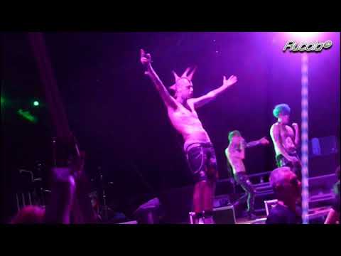 Theø x Plant x Fiks (feat. DARI) - WALE RMX [Live @ FARA ROCK FEST]