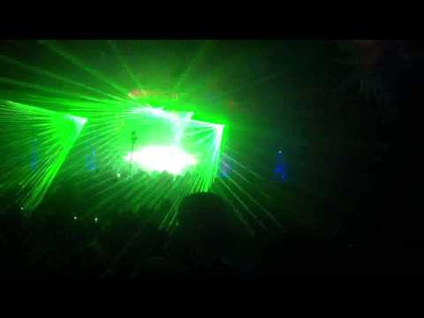 Fire Wire (Cosmic Gate's Back 2 The Future Remix) @ Metro Theater 14/04/2012