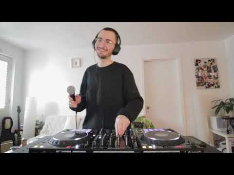 Mixing & Hanging out