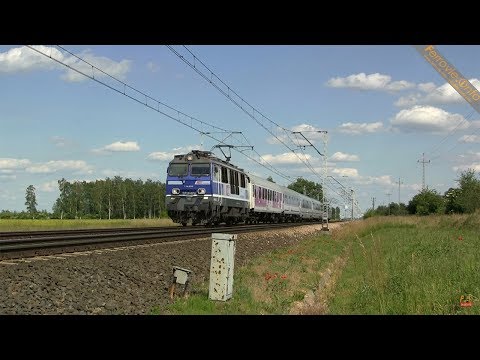 EP09-029 PKP con terno Intercity presso Kazimierówka