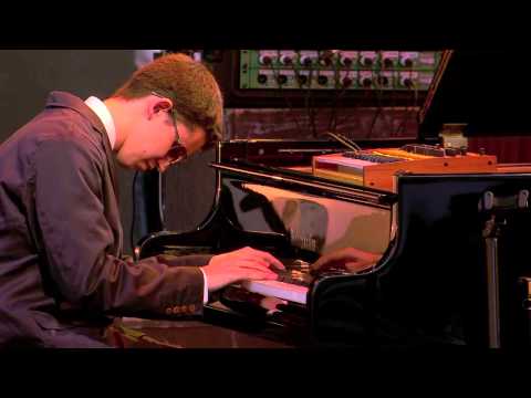 Justin Kauflin - For Clark (Live at Jazz à Vienne 2014)