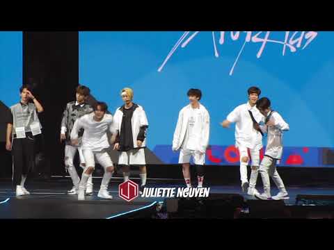 [KCON 2018 NY] 180623 Stray Kids (스트레이 키즈) - Random Play Dance to EXO, BTS, Twice, & GOT7!!!