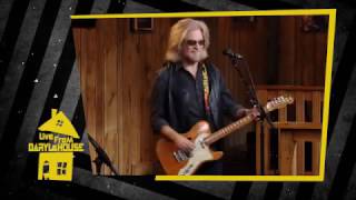 Live From Daryl&#39;s House - &quot;Your Mama Don&#39;t Dance&quot;