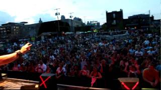 One Eskimo Featuring Michael Franti and Spearhead : UFO Live from Kansas City