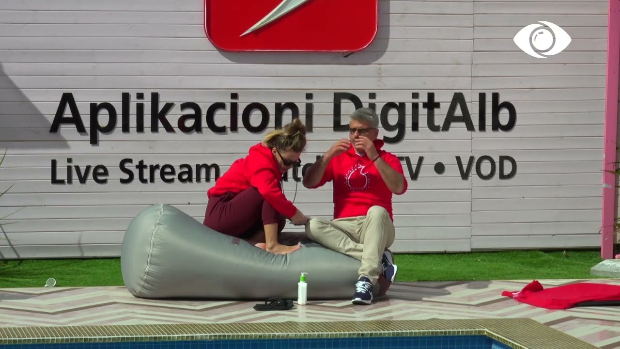 Qetsori komunikon me Oltën me kode