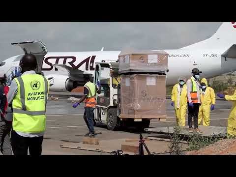 Ebola supplies land in DRC as outbreak outpaces response