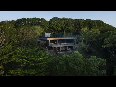 NOT A HOTELの建築の役割は風景を残すことかもしれない｜NOT A HOTEL inc.