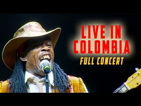 Brushy One String | LIVE in Colombia | FULL CONCERT