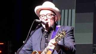 &quot;No Dancing&quot; - Elvis Costello (Southend-on-Sea, England)