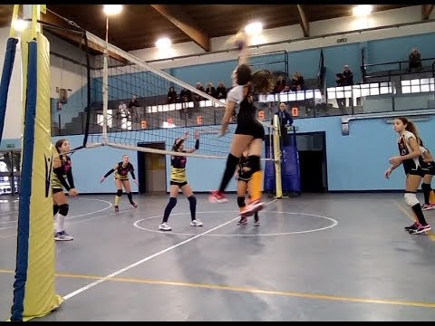 Pallavolo U13 femminile - F.lli Trinca Bresso  vs  Easyvolley