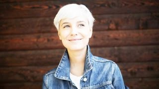 How to Color Hair to Hide Thinning | At-Home Hair Color