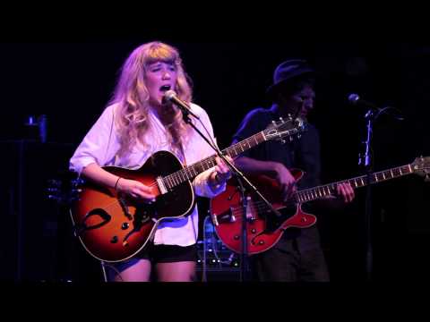 Caroline Smith and The Good Night Sleeps - "Lack of Height" Live at First Ave.