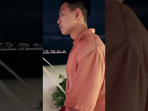 夜晚吹吹海风，真是一件轻松又惬意的事#80後#大叔