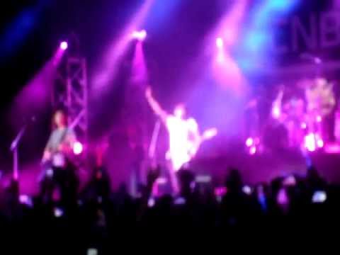 [22/09/12] CN Blue in London Concert Encore stage:Engrish + I'm a Loner/Wetoriya