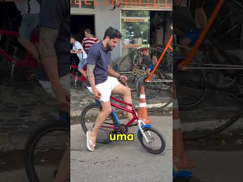 Ele montou uma bicicleta que nunca cai 😱🐱‍🏍