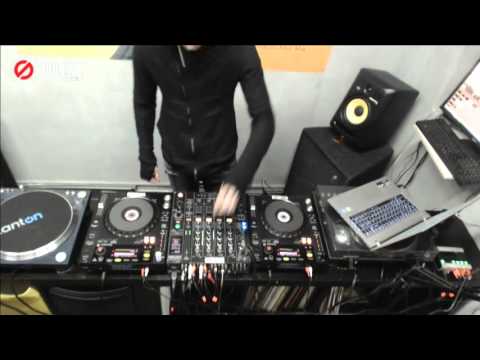 Hi-Tech Radioshow - Nigel See (soullivefm.com)